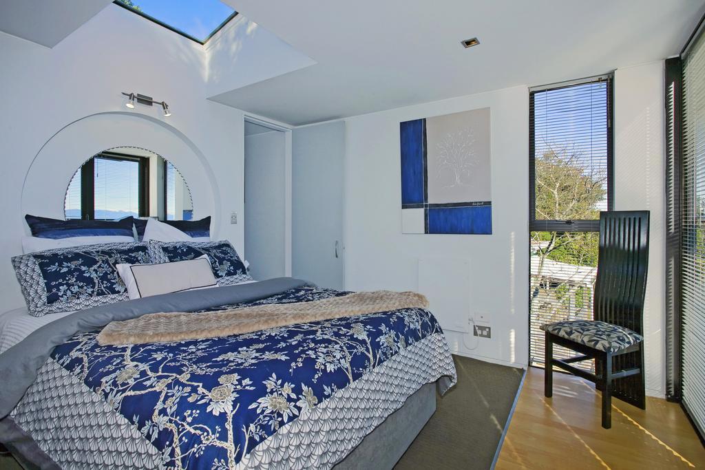Coastal Escape Apartment Nelson Room photo